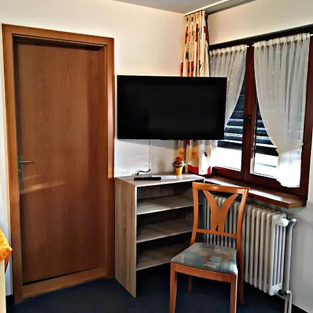 Gaestehaus * Eimeldingen